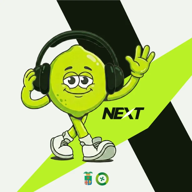 Mascotte NEXT, un lime con le cuffie, su sfondo verde e nero: podcast della Provincia di Lecco