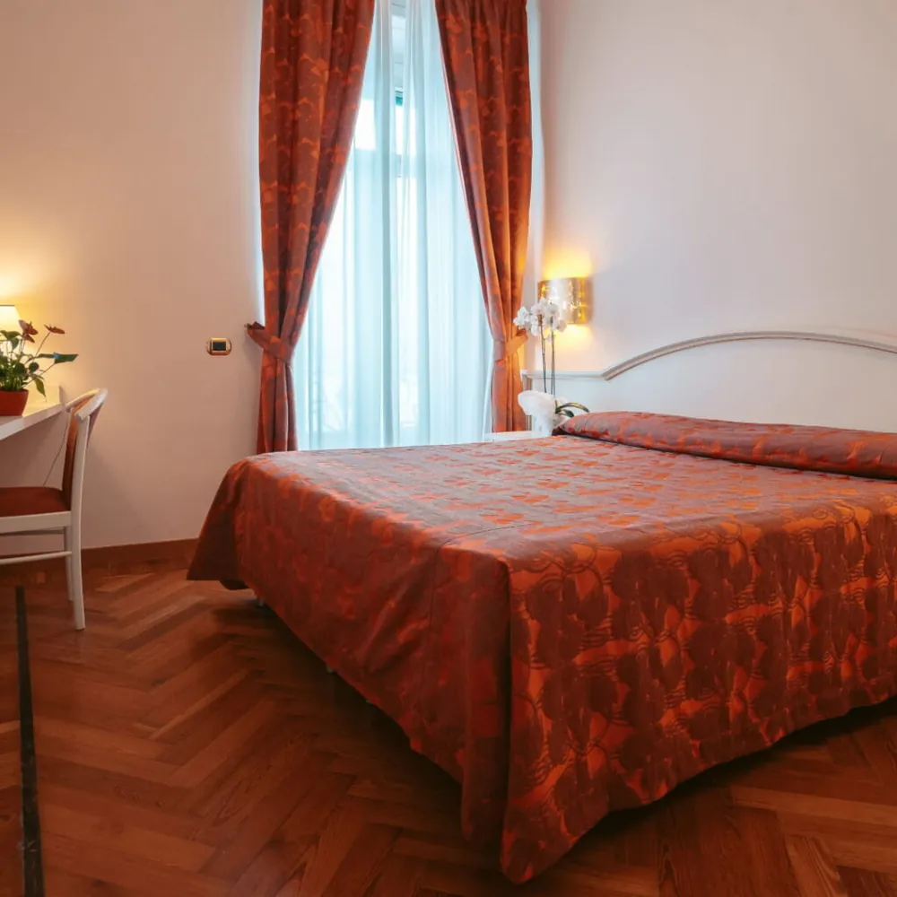 Ambienti e dettagli dell’Hotel Excelsior Splendide a Bellagio